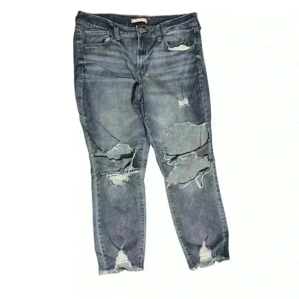 So Mia rise CROP Jeans size 15 distressed J15